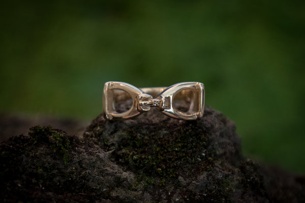 Stirrup Ring Double - 9ct Gold